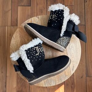 Juicy Couture Burbank Cozy Girls Boots sz: 1